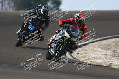 media/Nov-02-2025-Lets Ride (Sun) [[f7a3caa734]]/B Group/1220pm (Turn 2 Outside)/